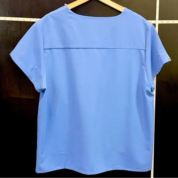 BUNDLE (2 pieces) - Figs Women's Ceil Blue Scrub Tops - Picture 4 of 10
